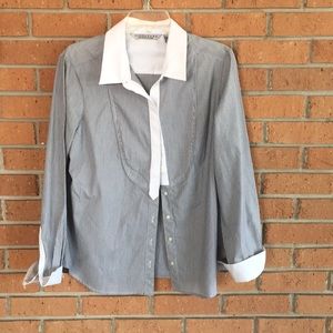 Size Large Long Sleeve, Collared Button Down Top